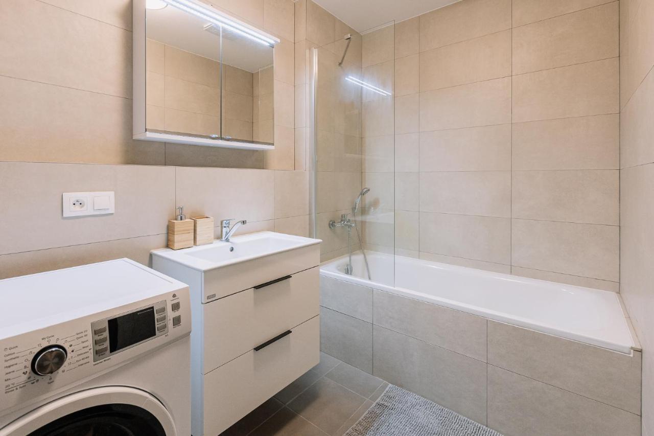 Skau Dunajska 58A Apt3 Lägenhet Bratislava Exteriör bild
