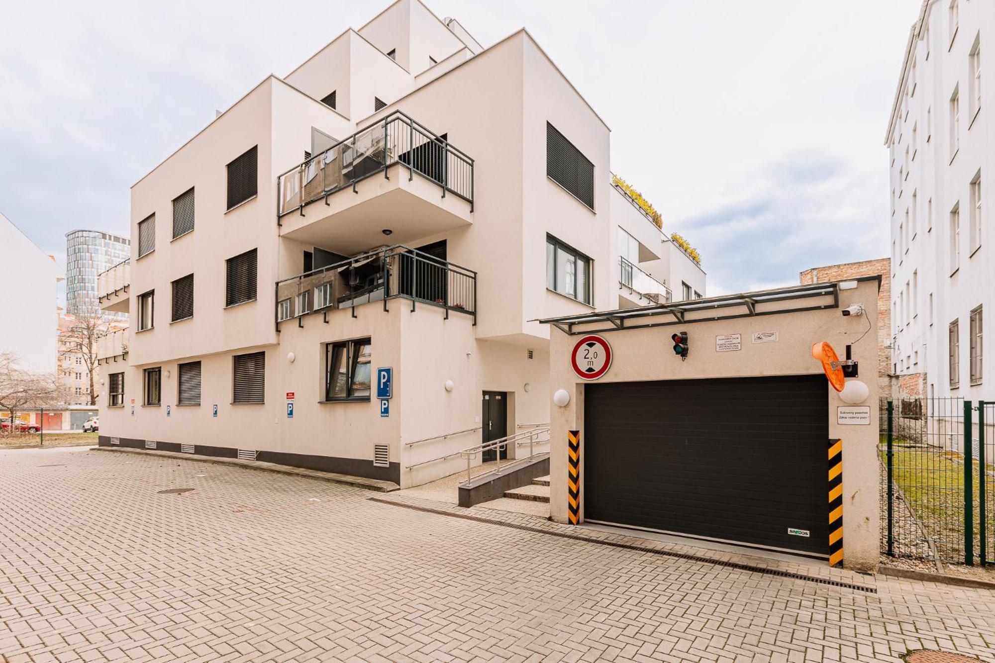 Skau Dunajska 58A Apt3 Lägenhet Bratislava Exteriör bild